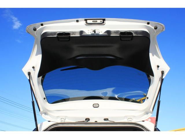 スイフトスポーツ ベースグレード 2型モデル 全方位カメラ デュアルセンサーブレーキサポート ワイドナビ/フルセグ/CD/DVDビデオ/BT 追加メーター×2(過給/油圧) ボンネットダンパー 社アルミ/マフラー 雹害歴少あり(52枚目)