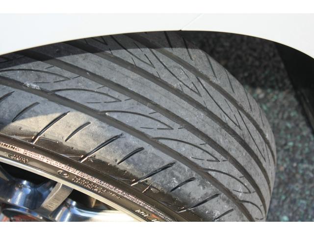 スイフトスポーツ ベースグレード 2型モデル 全方位カメラ デュアルセンサーブレーキサポート ワイドナビ/フルセグ/CD/DVDビデオ/BT 追加メーター×2(過給/油圧) ボンネットダンパー 社アルミ/マフラー 雹害歴少あり(68枚目)