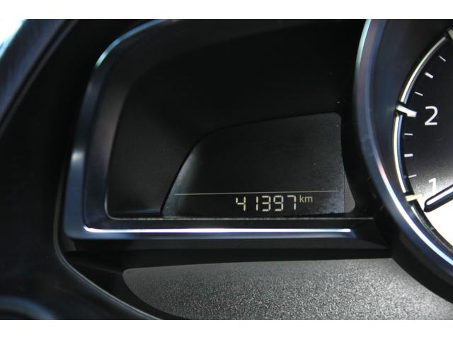 デミオ ＸＤツーリング　６速ＭＴ　ＳＫＹＡＣＴＩＶ－Ｄ　マツダコネクトナビ　ＣＤ／ＤＶＤビデオ　フルセグＴＶ　Ｂｌｕｅｔｏｏｔｈ　バックカメラ　ＬＥＤライト　ＥＴＣ　スマートシテイブレーキサポート　純正１６ｉｎアルミ　禁煙車（22枚目）