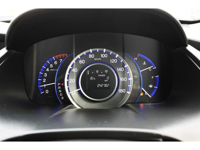 オデッセイ ＭＸ・エアロパッケージ　ＨＤＤインターナビ　ＣＤ／ＤＶＤ　Ｂｌｕｅｔｏｏｔｈ通話　バックカメラ　ＨＩＤ　ＥＴＣ　ＭＴモード付パドルシフトＣＶＴ　純正１８インチアルミ　エアログレード　禁煙車（12枚目）