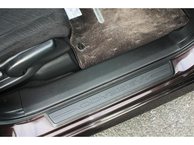 オデッセイ ＭＸ・エアロパッケージ　ＨＤＤインターナビ　ＣＤ／ＤＶＤ　Ｂｌｕｅｔｏｏｔｈ通話　バックカメラ　ＨＩＤ　ＥＴＣ　ＭＴモード付パドルシフトＣＶＴ　純正１８インチアルミ　エアログレード　禁煙車（36枚目）