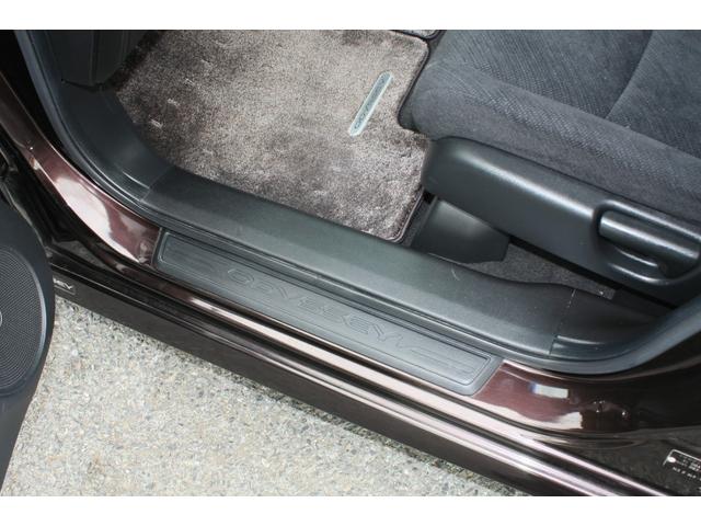オデッセイ ＭＸ・エアロパッケージ　ＨＤＤインターナビ　ＣＤ／ＤＶＤ　Ｂｌｕｅｔｏｏｔｈ通話　バックカメラ　ＨＩＤ　ＥＴＣ　ＭＴモード付パドルシフトＣＶＴ　純正１８インチアルミ　エアログレード　禁煙車（45枚目）