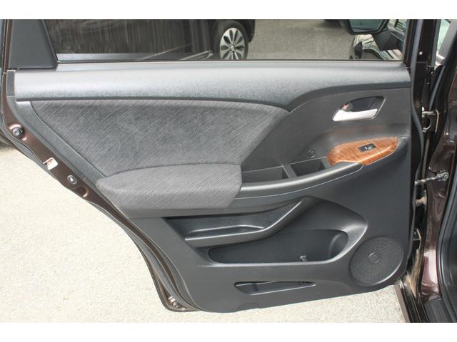 オデッセイ ＭＸ・エアロパッケージ　ＨＤＤインターナビ　ＣＤ／ＤＶＤ　Ｂｌｕｅｔｏｏｔｈ通話　バックカメラ　ＨＩＤ　ＥＴＣ　ＭＴモード付パドルシフトＣＶＴ　純正１８インチアルミ　エアログレード　禁煙車（48枚目）