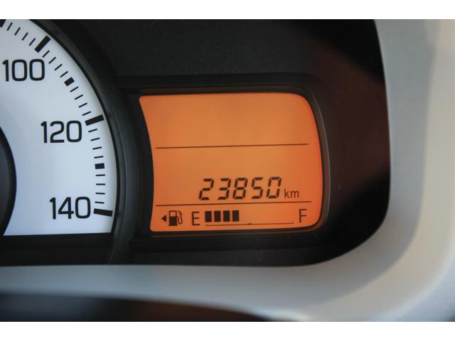 キャロル ＧＦ　５速ＭＴ　２型モデル　Ｒ０６Ａ型直３ＤＯＨＣ　エアコン　パワステ　パワーウインド　純正オーディオ　ＡＢＳ　Ｗエアバック　キーレスキー　社外アルミホイール　禁煙車（14枚目）