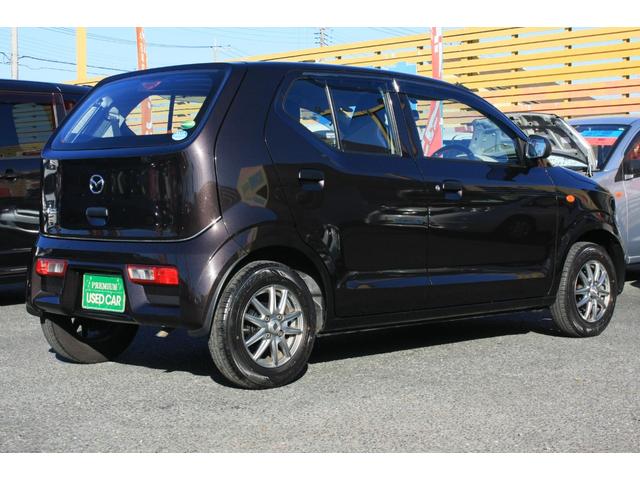 キャロル ＧＦ　５速ＭＴ　２型モデル　Ｒ０６Ａ型直３ＤＯＨＣ　エアコン　パワステ　パワーウインド　純正オーディオ　ＡＢＳ　Ｗエアバック　キーレスキー　社外アルミホイール　禁煙車（22枚目）