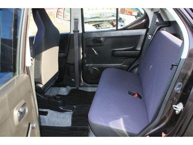 キャロル ＧＦ　５速ＭＴ　２型モデル　Ｒ０６Ａ型直３ＤＯＨＣ　エアコン　パワステ　パワーウインド　純正オーディオ　ＡＢＳ　Ｗエアバック　キーレスキー　社外アルミホイール　禁煙車（42枚目）