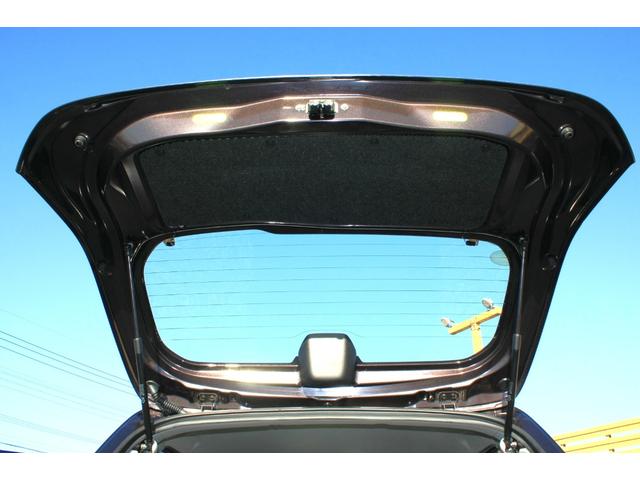 キャロル ＧＦ　５速ＭＴ　２型モデル　Ｒ０６Ａ型直３ＤＯＨＣ　エアコン　パワステ　パワーウインド　純正オーディオ　ＡＢＳ　Ｗエアバック　キーレスキー　社外アルミホイール　禁煙車（54枚目）