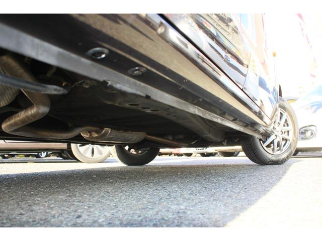 キャロル ＧＦ　５速ＭＴ　２型モデル　Ｒ０６Ａ型直３ＤＯＨＣ　エアコン　パワステ　パワーウインド　純正オーディオ　ＡＢＳ　Ｗエアバック　キーレスキー　社外アルミホイール　禁煙車（71枚目）