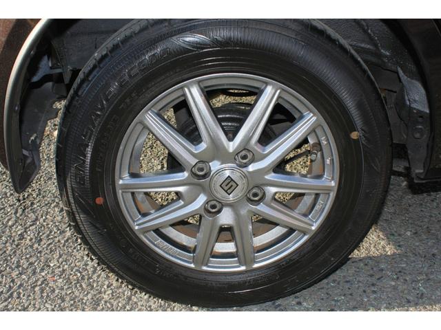 キャロル ＧＦ　５速ＭＴ　２型モデル　Ｒ０６Ａ型直３ＤＯＨＣ　エアコン　パワステ　パワーウインド　純正オーディオ　ＡＢＳ　Ｗエアバック　キーレスキー　社外アルミホイール　禁煙車（75枚目）