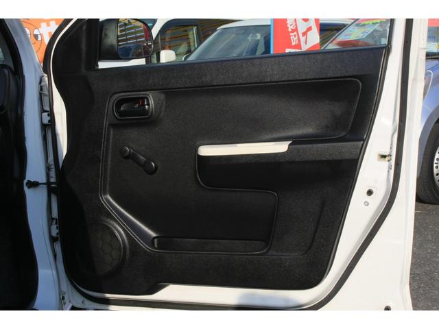 アルト ＶＰ　５速ＭＴ　Ｒ０６Ａ直３ＤＯＨＣ　エアコン　パワステ　純正ラジオチューナー　キーレスキー　Ｗエアバック　ＡＢＳレス車　フロントドアバイザー　フロアーマット　禁煙車（29枚目）