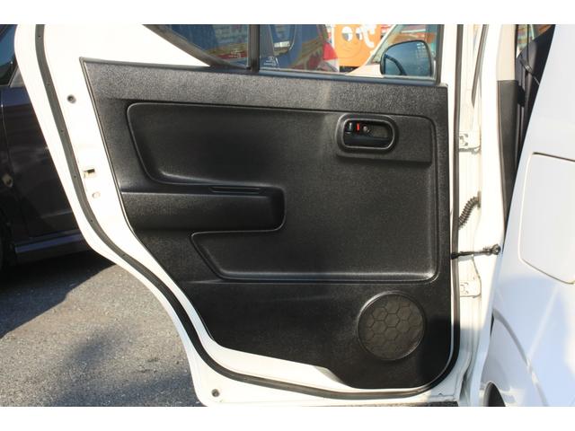 アルト ＶＰ　５速ＭＴ　Ｒ０６Ａ直３ＤＯＨＣ　エアコン　パワステ　純正ラジオチューナー　キーレスキー　Ｗエアバック　ＡＢＳレス車　フロントドアバイザー　フロアーマット　禁煙車（43枚目）