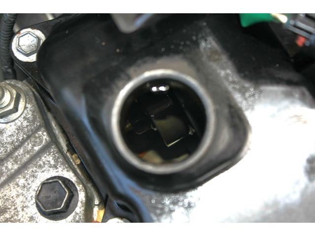 アルト ＶＰ　５速ＭＴ　Ｒ０６Ａ直３ＤＯＨＣ　エアコン　パワステ　純正ラジオチューナー　キーレスキー　Ｗエアバック　ＡＢＳレス車　フロントドアバイザー　フロアーマット　禁煙車（69枚目）