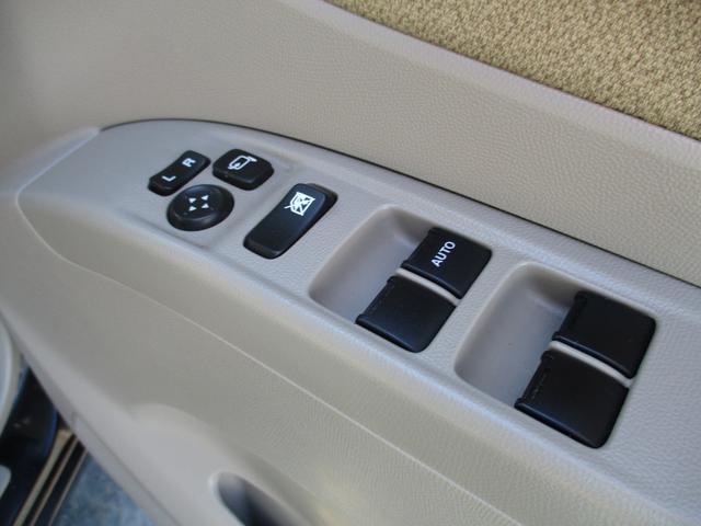 X 4WD/スマートキー/左リヤオートスライド/プッシュスタート/オートエアコン/ETC/シートヒーター/ナビテレビ(35枚目)