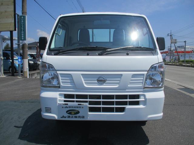 ＮＴ１００クリッパートラック ＤＸ　４ＷＤ／エアコン／パワステ／運転席エアバック（2枚目）