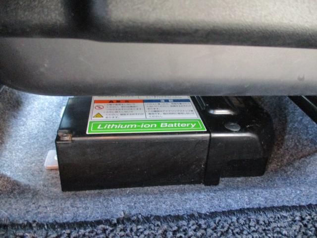 ワゴンR FX 4WD/レーダーブレーキサオート/横滑り防止/オートエアコン/両席シートヒーター/アイドリングストップ(32枚目)