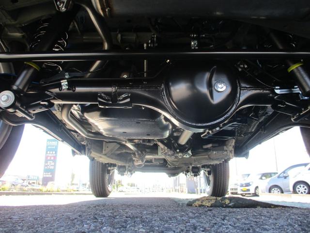 ジムニー XC 届出済未使用車/4WD/ターボ/純正アルミ/衝突軽減ブレーキ/横滑り防止/スマートキー/アイドリングストップ/オートエアコン/両席シートヒーター/クルーズコントロール/フォグランプ/LEDヘッドライト(41枚目)