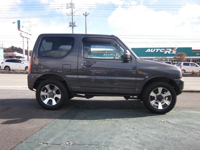 ジムニー クロスアドベンチャーＸＣ　４ＷＤ／５速／ターボ／純正アルミホイール／シートヒーター／フォグランプ／タイミングチェーン仕様（5枚目）