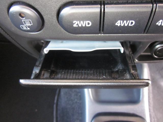 ジムニー クロスアドベンチャーＸＣ　４ＷＤ／５速／ターボ／純正アルミホイール／シートヒーター／フォグランプ／タイミングチェーン仕様（23枚目）