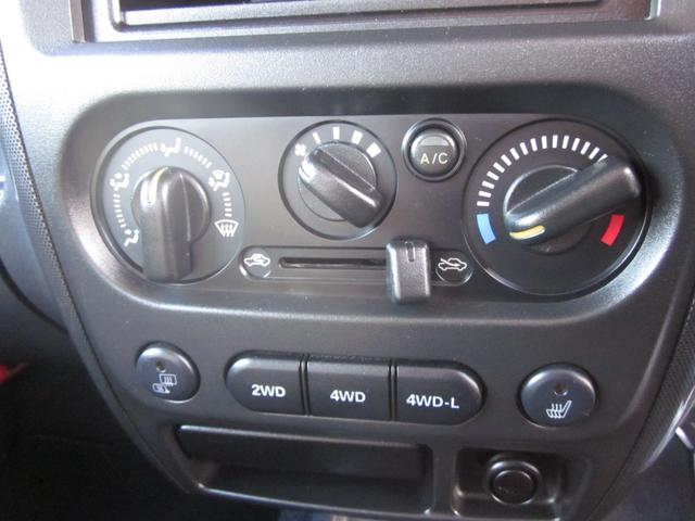 ジムニー クロスアドベンチャーＸＣ　４ＷＤ／５速／ターボ／純正アルミホイール／シートヒーター／フォグランプ／タイミングチェーン仕様（24枚目）
