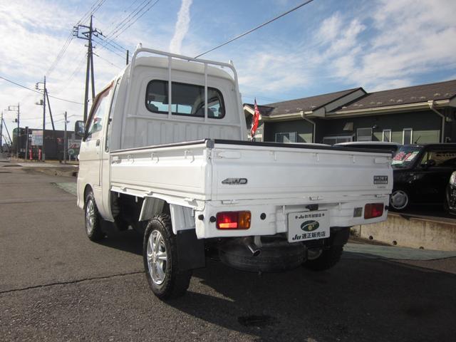 ハイゼットトラック ジャンボ　４ＷＤ／５速／パワステ／エアコン／パワーウインド／ハイルーフ／社外アルミホイール／ジオランダーＭＴ装着（8枚目）