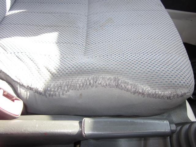 ハイゼットトラック ジャンボ　４ＷＤ／５速／パワステ／エアコン／パワーウインド／ハイルーフ／社外アルミホイール／ジオランダーＭＴ装着（14枚目）