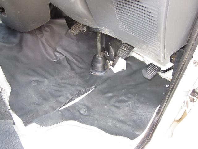 ハイゼットトラック ジャンボ　４ＷＤ／５速／パワステ／エアコン／パワーウインド／ハイルーフ／社外アルミホイール／ジオランダーＭＴ装着（16枚目）