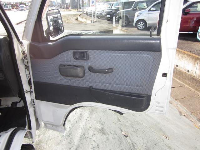 ハイゼットトラック ジャンボ　４ＷＤ／５速／パワステ／エアコン／パワーウインド／ハイルーフ／社外アルミホイール／ジオランダーＭＴ装着（28枚目）