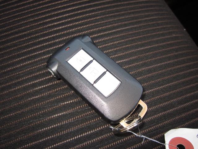 ｅＫスペースカスタム カスタムＴ　４ＷＤ／ターボ／社外アルミ／ＥＴＣ／インテリジェントキー／横滑り防止／リア両側オートスライド／ルーフエンドスポイラー／エアロ／ナビテレビ／バックカメラ／ドアミラーウインカー／タイミングチェーン仕様（41枚目）