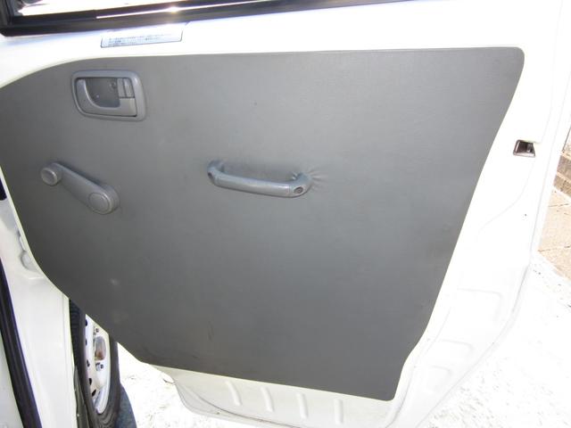 ミニキャブトラック スーパーカスタム 4WD/エアコン/パワステ/作業灯(25枚目)