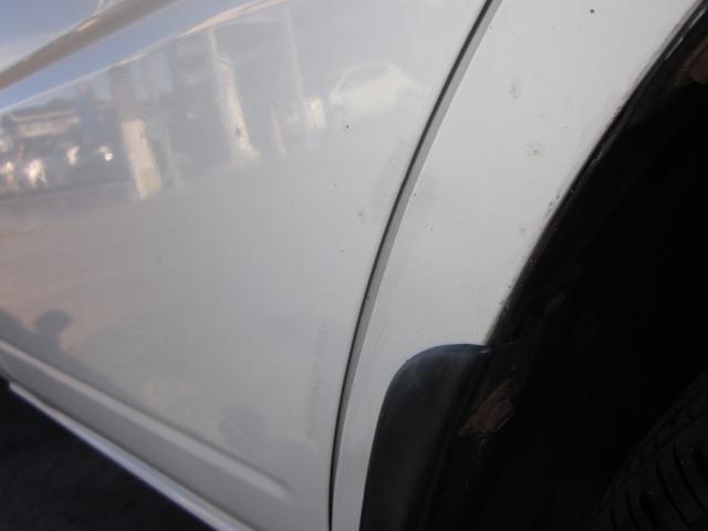 ミニキャブトラック スーパーカスタム 4WD/エアコン/パワステ/作業灯(28枚目)