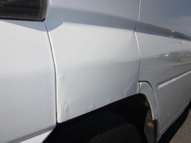 ミニキャブトラック スーパーカスタム 4WD/エアコン/パワステ/作業灯(32枚目)