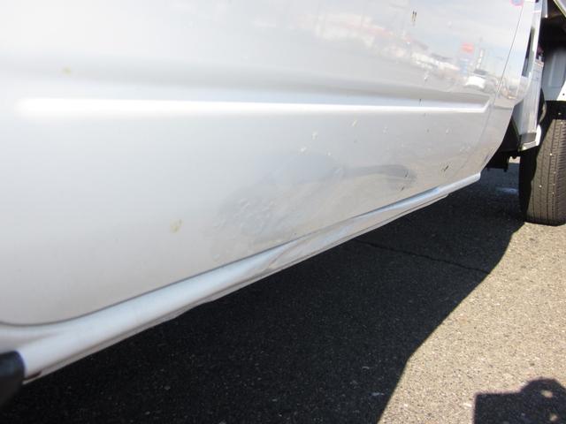 ミニキャブトラック スーパーカスタム 4WD/エアコン/パワステ/作業灯(33枚目)