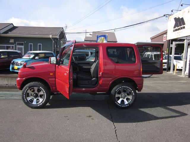 ジムニー クロスアドベンチャーXC 4WD/リフトアップ/ターボ/純正アルミホイ―ル/オープンカントリーRT装着/ETC/シートヒーター/フォグランプ/ドアミラーウインカー(4枚目)