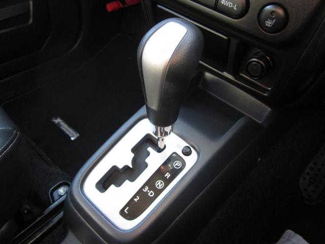 ジムニー クロスアドベンチャーXC 4WD/リフトアップ/ターボ/純正アルミホイ―ル/オープンカントリーRT装着/ETC/シートヒーター/フォグランプ/ドアミラーウインカー(17枚目)