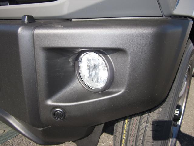 ジムニー XG 届出済未使用車/4WD/ターボ/純正アルミ/衝突軽減ブレーキ/横滑り防止/アイドリングストップ/フォグランプ/ステアリングスイッチ/クルーズコントロール/オートライト/オートAC/ヒルダウンサポート(21枚目)