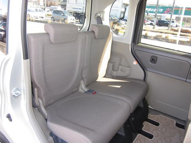 タント Ｘ　４ＷＤ／キーフリーシステム／社外アルミホイール／左リアスライドドア（13枚目）