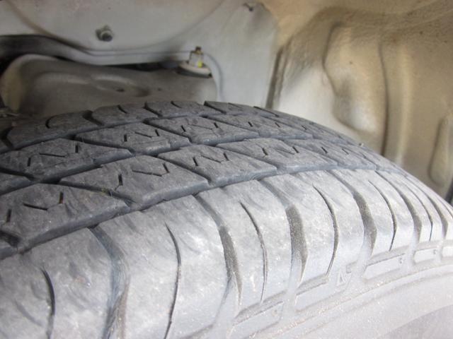 ジムニー FISフリースタイルワールドカップリミテッド 4WD/ターボ/純正アルミホイール/シートヒーター/フォグランプ/タイミングチェーン仕様/ルーフレール/ドアミラーウインカー(21枚目)