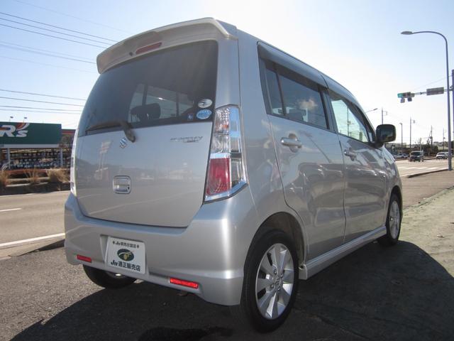 ワゴンＲスティングレー Ｘ　４ＷＤ／スマートキー／オートエアコン／シートヒーター／フォグランプ／純正アルミホイール／タイミングチェーン仕様／エアロ（6枚目）