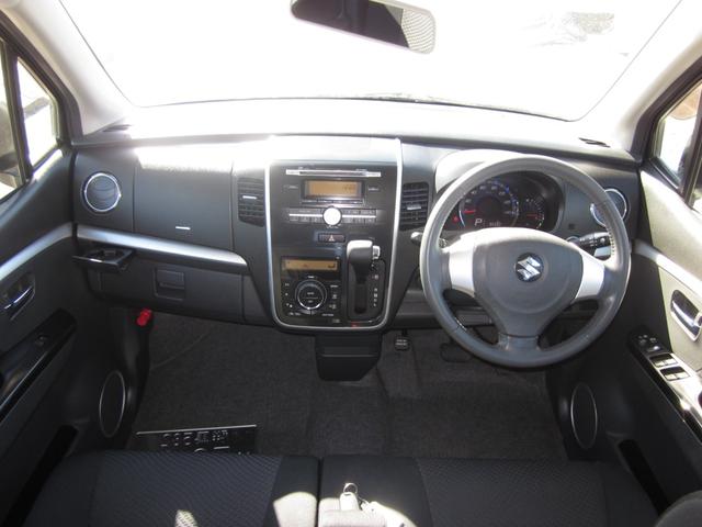 ワゴンＲスティングレー Ｘ　４ＷＤ／スマートキー／オートエアコン／シートヒーター／フォグランプ／純正アルミホイール／タイミングチェーン仕様／エアロ（11枚目）