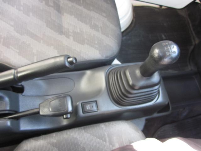 キャリイトラック ＦＣ農繁仕様　４ＷＤ／エアコン／パワステ／デフロック／タイヤ４本新品／ショートホイールベース（16枚目）