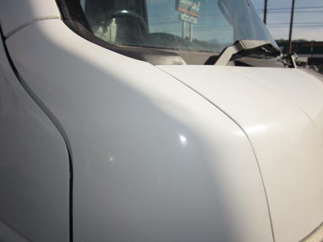 キャリイトラック ＦＣ農繁仕様　４ＷＤ／エアコン／パワステ／デフロック／タイヤ４本新品／ショートホイールベース（33枚目）