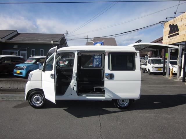 ハイゼットカーゴ デラックスリミテッド　４ＷＤ／ハイルーフ／パワーウインドウ／キーレス（4枚目）