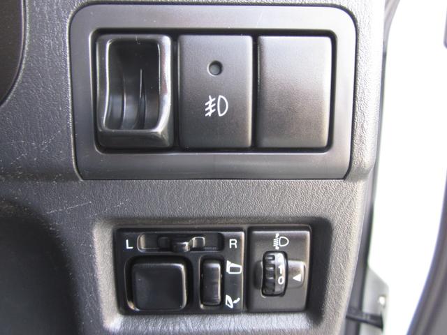 ジムニー ランドベンチャー　４ＷＤ／ターボ／シートヒーター／ＥＴＣ／フォグランプ／ドアミラーウインカー／ステアリングスイッチ／純正アルミホイール（29枚目）