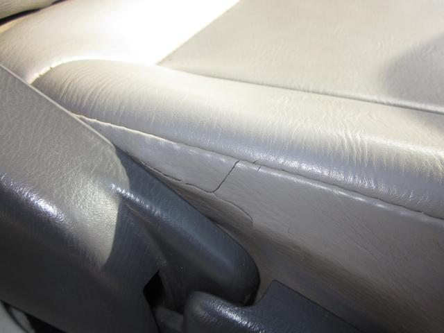 サンバートラック 　ダンプ　４ＷＤ／エアコン／パワステ／運転席エアバック／デフロック／ＥＬ付き（22枚目）