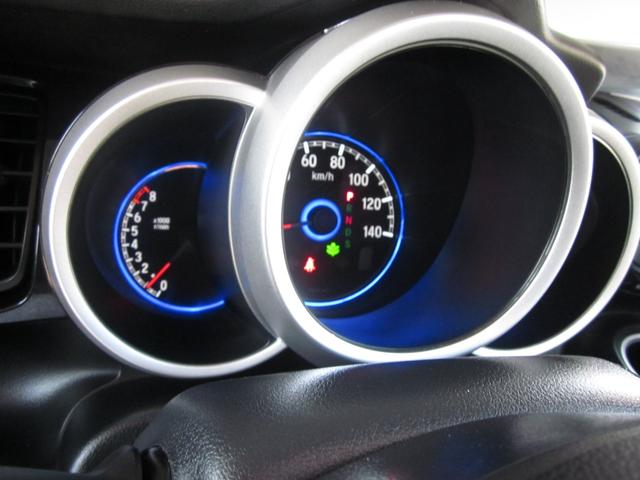 Ｎ－ＢＯＸカスタム Ｇ・ターボＬパッケージ　４ＷＤ／スマートキー／オートエアコン／フォグランプ／純正アルミホイール／衝突軽減ブレーキ／横滑り防止／リア両側オートスライド／クルーズコントロール／ＥＴＣ／シートヒーター／オートリトラクタブルミラー（14枚目）