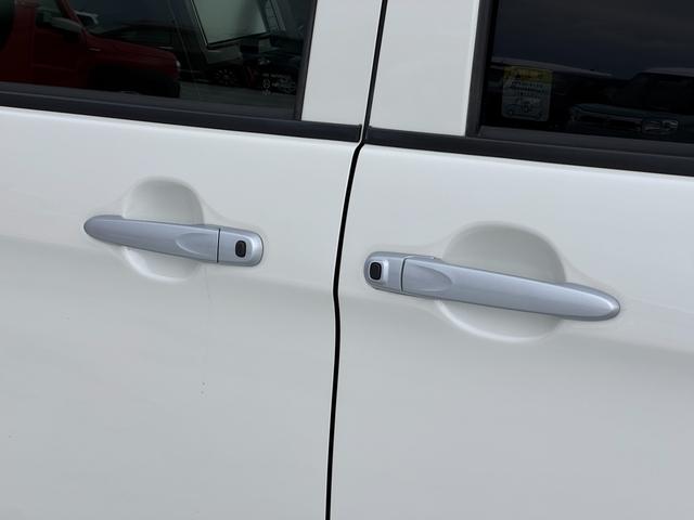 タンク Ｘ　Ｓ　バックカメラ付ＳＤナビ／ドラレコ／車検整備渡し　ドライブレコーダー　バックカメラ　オートライト　Ｂｌｕｅｔｏｏｔｈ　スライドドア　純正ナビ　プッシュスタート　衝突被害軽減システム　アイドリングストップ　横滑り防止機能　衝突安全ボディ（25枚目）