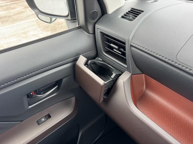 タンク Ｘ　Ｓ　バックカメラ付ＳＤナビ／ドラレコ／車検整備渡し　ドライブレコーダー　バックカメラ　オートライト　Ｂｌｕｅｔｏｏｔｈ　スライドドア　純正ナビ　プッシュスタート　衝突被害軽減システム　アイドリングストップ　横滑り防止機能　衝突安全ボディ（58枚目）