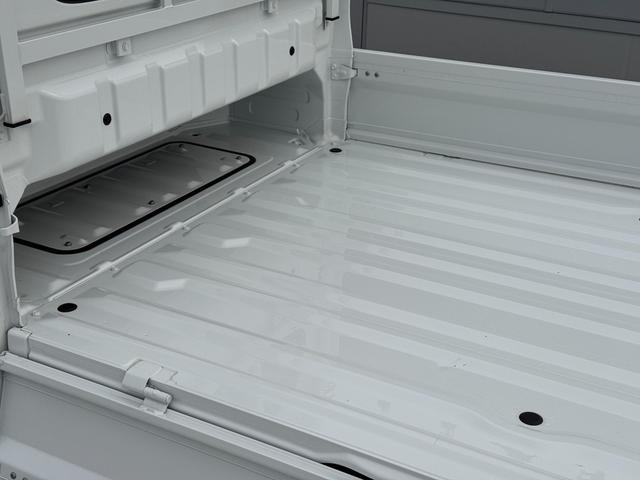 スーパーキャリイ L パートタイム4WD/4AT 5型 衝突被害軽減システム 禁煙車 スズキセーフティーサポート 4WD 衝突被害軽減システム アイドリングストップ 横滑り防止機能 衝突安全ボディ オートライト(27枚目)