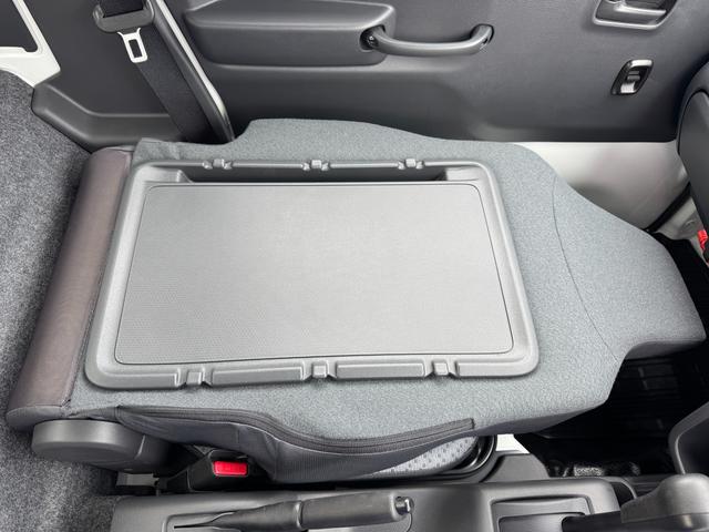 スーパーキャリイ L パートタイム4WD/4AT 5型 衝突被害軽減システム 禁煙車 スズキセーフティーサポート 4WD 衝突被害軽減システム アイドリングストップ 横滑り防止機能 衝突安全ボディ オートライト(46枚目)