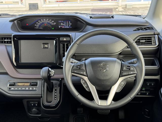 ソリオバンディット ＨＹＢＲＩＤ　ＳＶ　５ＡＧＳ　全方位モニタ用カメラＰＫＧ　全方位モニター用カメラパッケージ　オートライト　電動スライドドア　プッシュスタート　シートヒーター　オートエアコン　スズキセーフティーサポート　衝突被害軽減システム　アイドリングストップ　横滑り防止（26枚目）